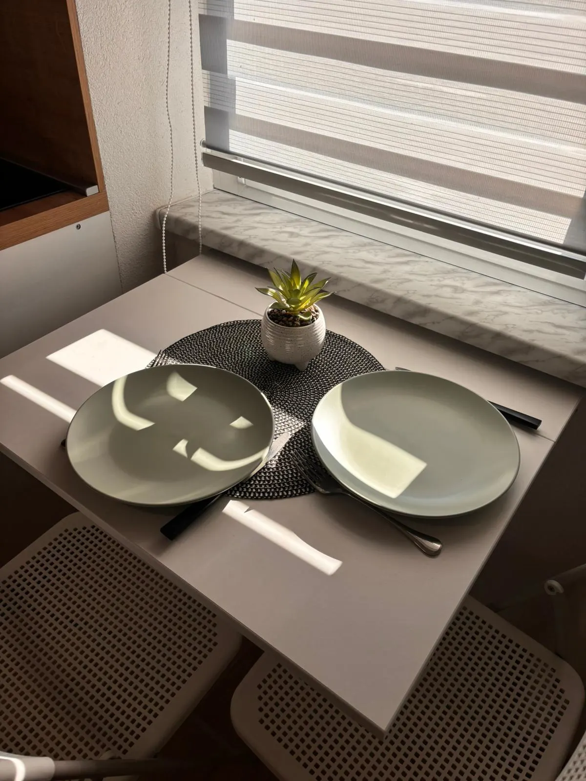 Apartment 8